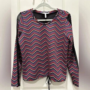 BCBG Generation Abstract Top size Med EUC
